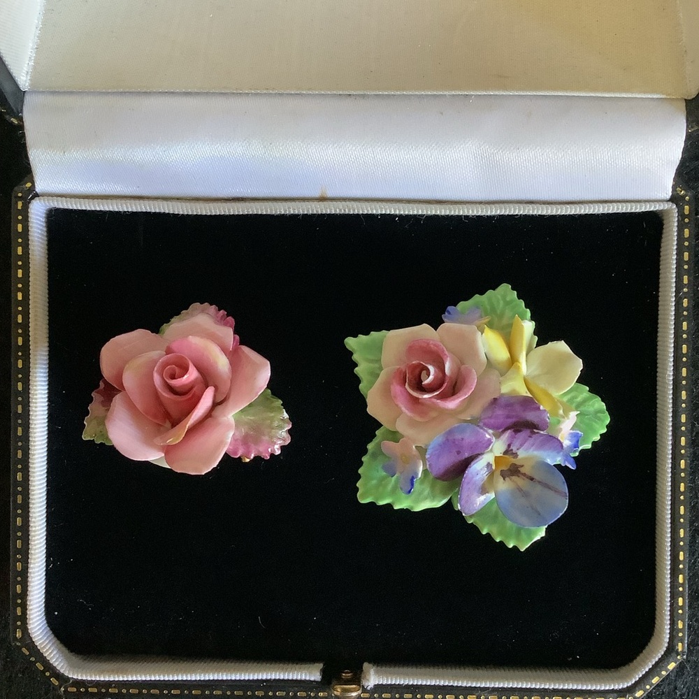 2 vintage Made in England Floral China brooch.